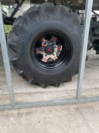 swamp buggy tires